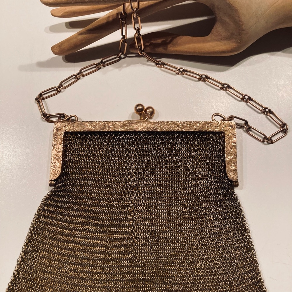 S O L D 10 KARAT GOLD Art Deco Antique Mesh ChainMail Flapper Purse 10KT 10K Bag